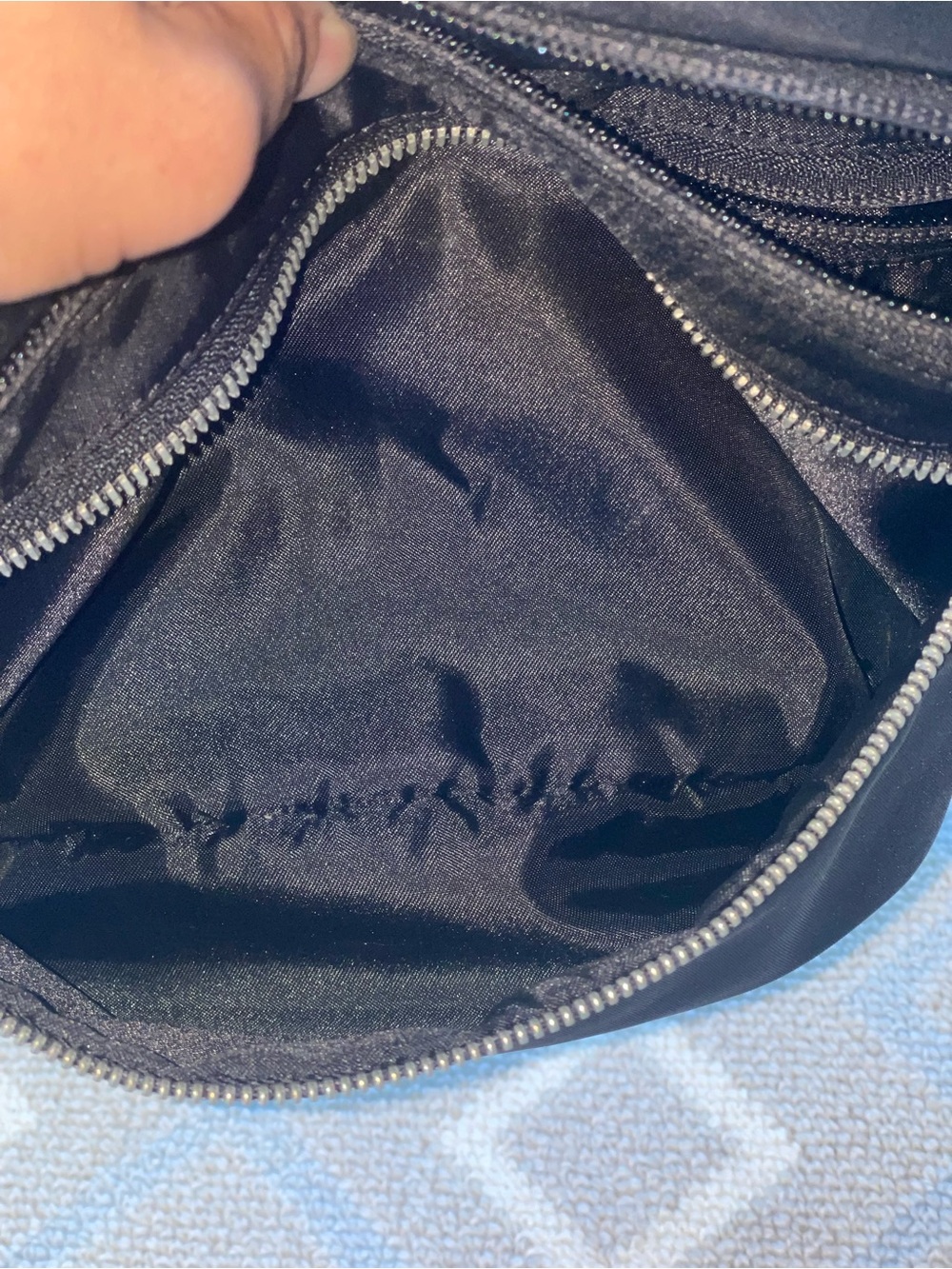 Lululemon Crossbody Fanny Pack Pouch Adjustable Belt Bag Black - Picture 4 of 7